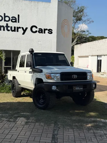 Toyota land cruiser 79 2022
