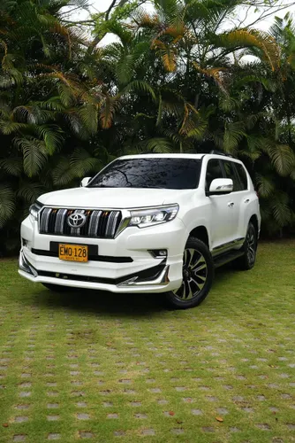 TOYOTA PRADO TXL  2019  2.8 DIÉSEL  4x4