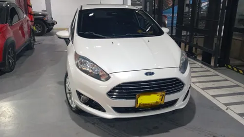 Ford Fiesta Sportback Titanium 2018 AT - 46mil KM 