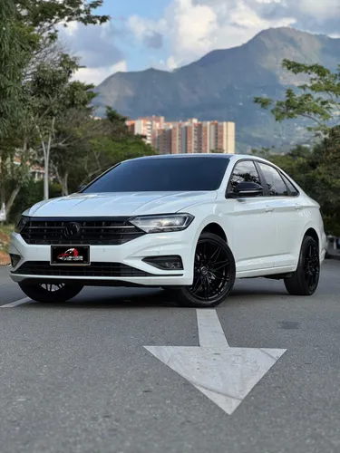 Volkswagen Jetta Comfortline 2019