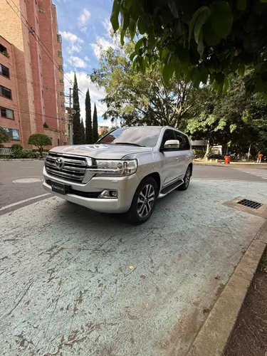 Toyota LC200 VX 2015 Automática Diesel Blindada 4x4