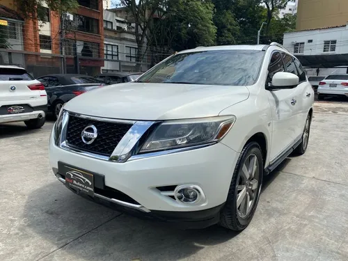 NISSAN PATHFINDER 2015 EXCLUSIVE 4X4 AUTOMATICA 7 puestos