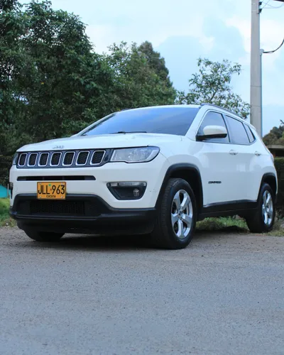 JEEP COMPASS LONGITUDE 2020