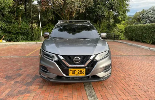 NISSAN QASHQAI 4X4 Full Equipo