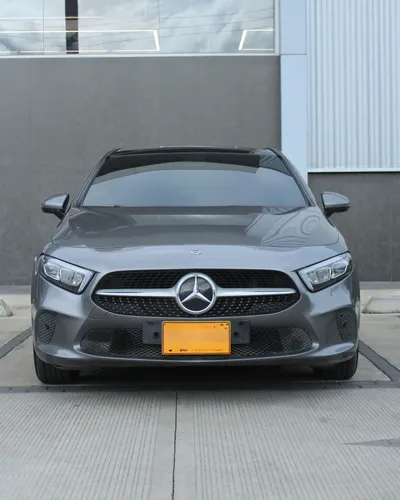MERCEDES BENZ A200 PROGRESIVE 2020