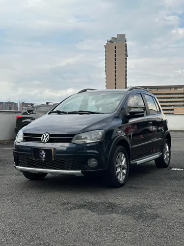 VOLKSWAGEN CROSSFOX 2013 AUT