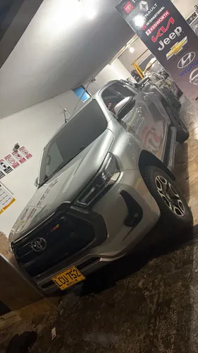 Toyota Hilux 2.4 diesel 2022 at