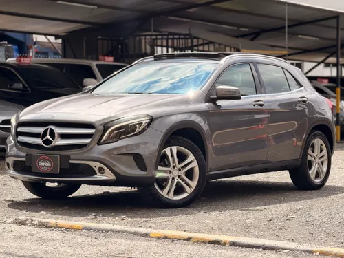 Mercedes Benz Gla200