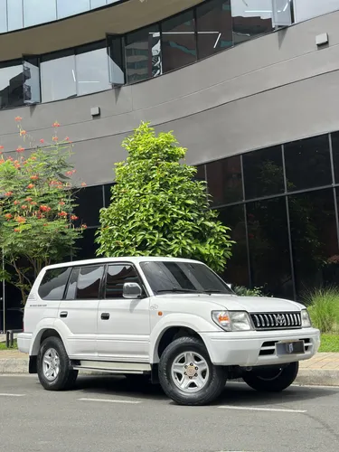 Toyota PRADO VXA