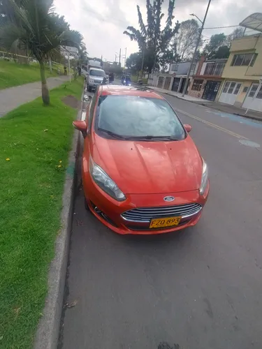 Ford fiesta hatback titanium 