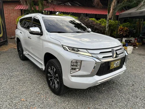 MITSUBISHI MONTERO SPORT 4WD