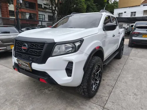 Nissan NP 300 FRONTIER 2017  LE MT 2500CC 4X4 TD AA 2AB ABS CR