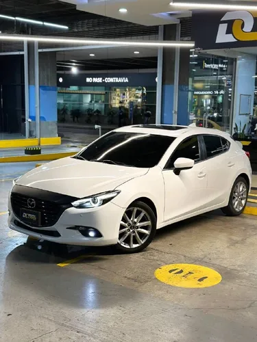 MAZDA 3 SPORT GRAND TOURING 2018