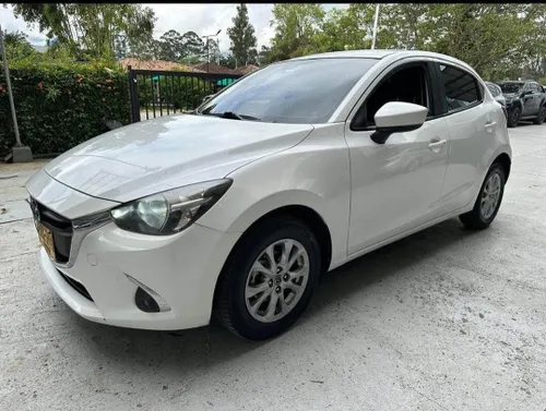 Mazda 2 Touring 2019