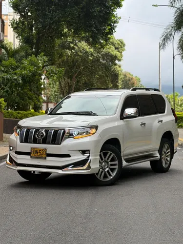 TOYOTA PRADO TX  2013  DIÉSEL 3.0  4x4