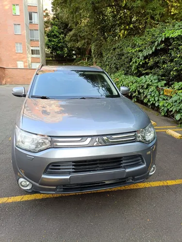 Mitsubishi outlander 2014 full
