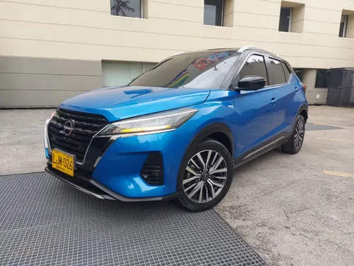 NISSAN  KICKS EXCLUSIVE 