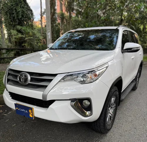 2018 Toyota fortuner 2 2.7l mid tp 2700cc 4x2 e