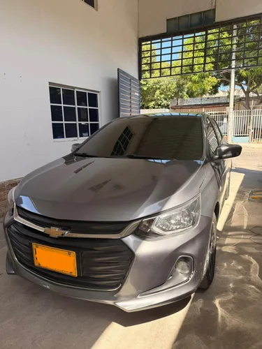 Chevrolet Onix sedan LTZ TURBO