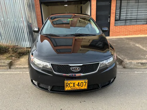 KIA CERATO FORTE 2011 MT
