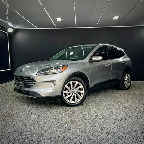 FORD ESCAPE TITANIUM PLATA 2.5 2022 AT HIBRIDO