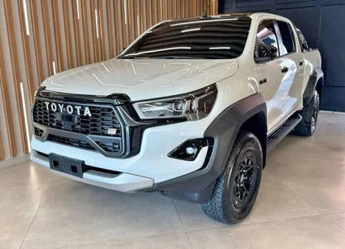 Toyota Hilux GR 2026