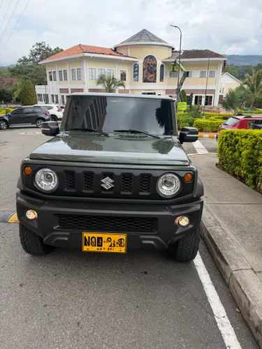 SUZUKI JIMNY GLX 2025