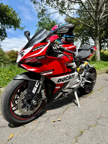 Ducati panigale 