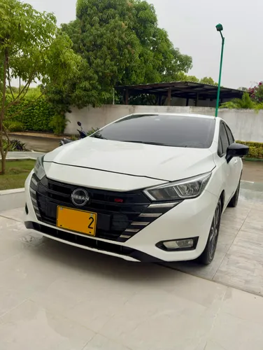 NISSAN VERSA SR 2026