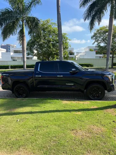 Toyota Tundra 2022 Limited.