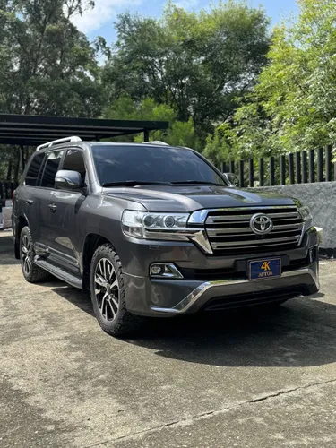 Toyota LC 200 Sahara diésel 2019 