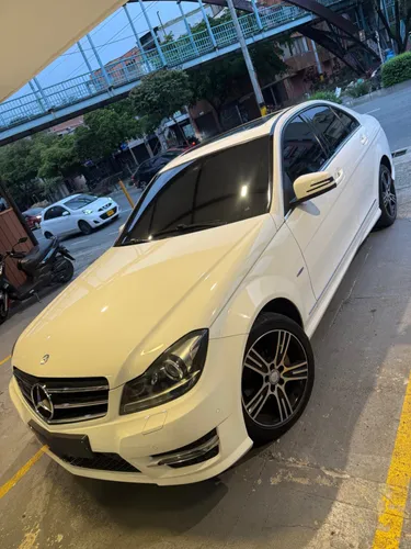 MERCEDES BENZ C200 CGI MOD 2014