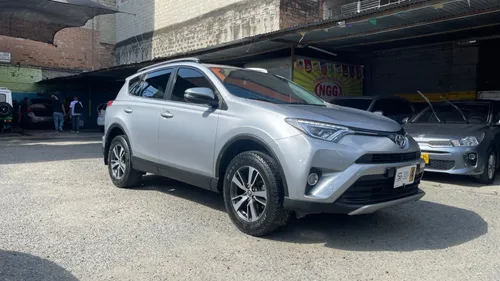 Toyota Rav 4 