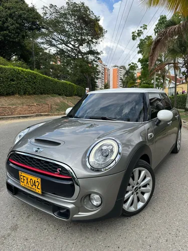 MINI Cooper S F55 2018  5 puertas 