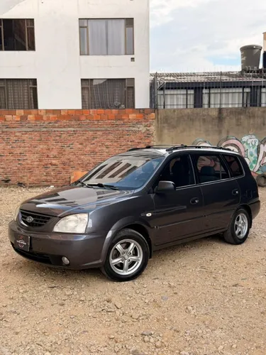 Kia carens 7 pasajeros 