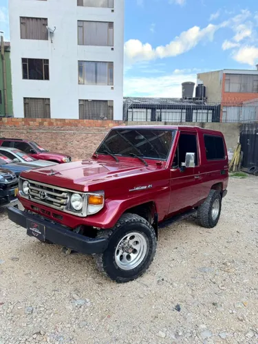 Toyota macho 4.5 FZJ 73 