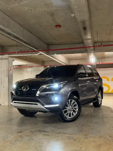 TOYOTA FORTUNER SRV MOD 2024