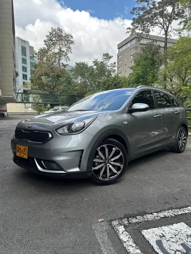 KIA NIRO DESIRE 2020 HIBRIDA 