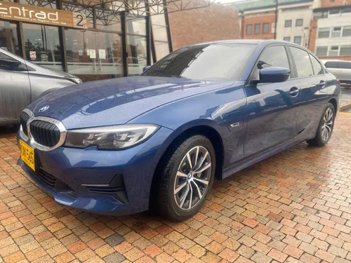 BMW 330e Hibrido Enchufable