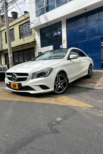 Mercedes-Benz CLA180 2016