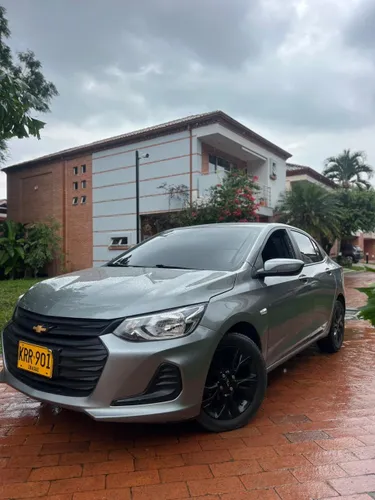 CHEVROLET ONIX LT MECANICO 2024