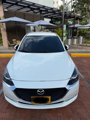Mazda 2 Grand Touring LX 