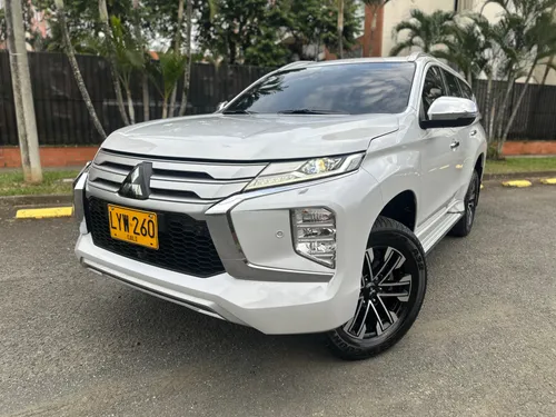 MITSUBISHI MONTERO SPORT 4WD
