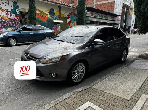 Ford Focus Titanium 2014
