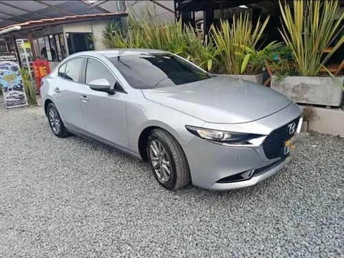 Mazda 3 Touring 2020