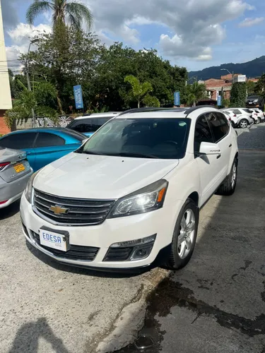 CHEVROLET TRAVERSE LS