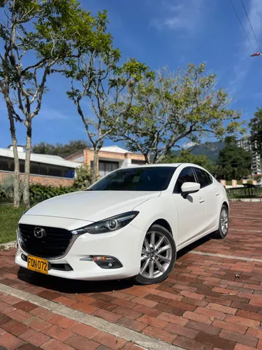 MAZDA 3 GRAND TOURING AT 2020