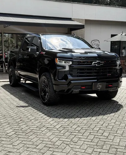 Chevrolet Silverado 2023