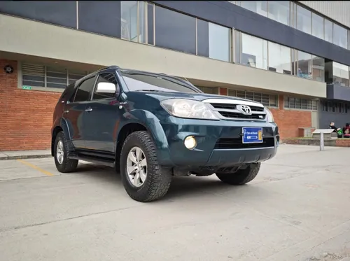 Toyota Fortuner Modelo 2008
