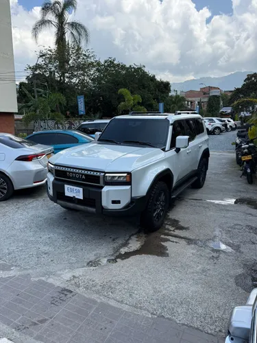 TOYOTA LAND CRUISER PRADO TXL